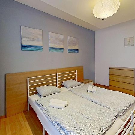 2Br Apt With Free Garage Parking, Close To The Historic Centre Μπρατισλάβα Εξωτερικό φωτογραφία