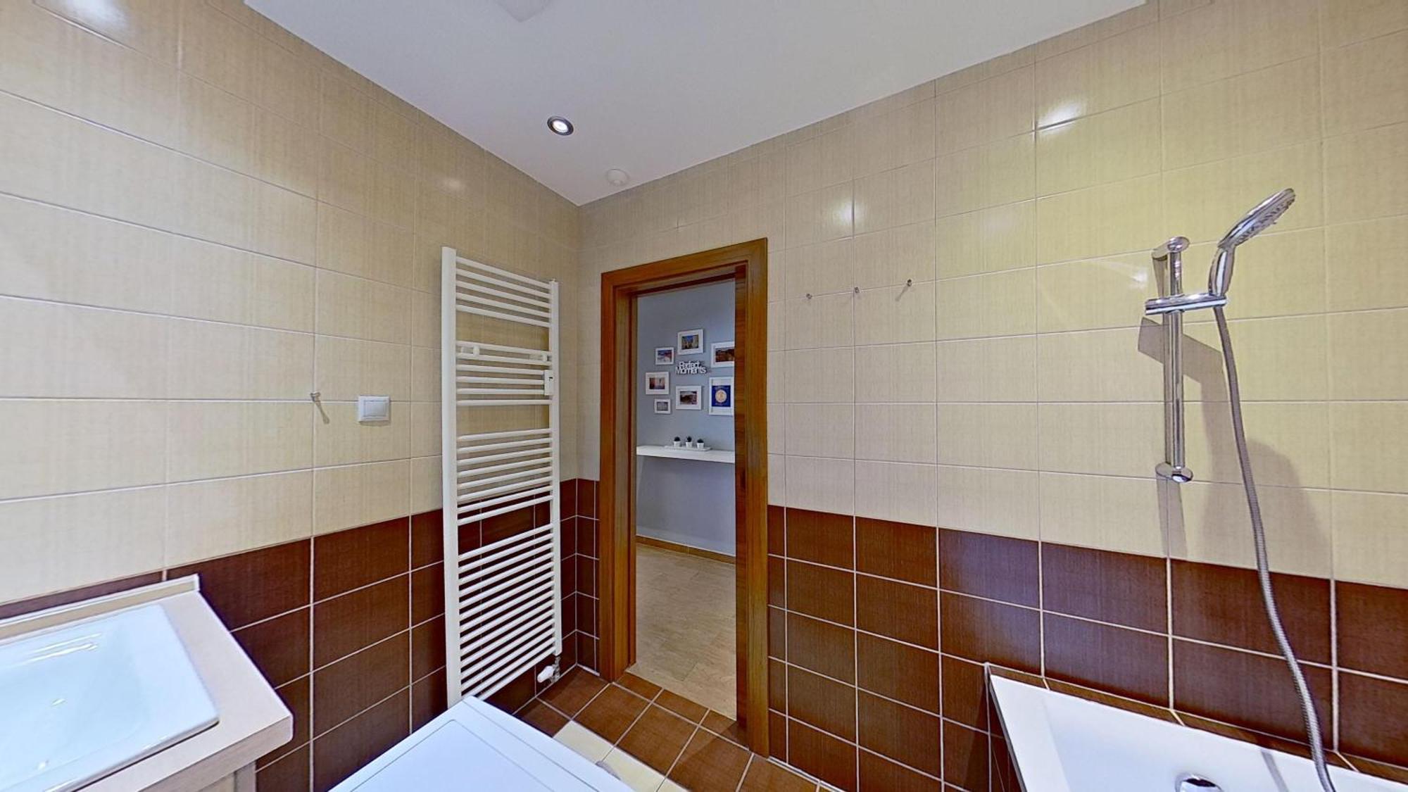 2Br Apt With Free Garage Parking, Close To The Historic Centre Μπρατισλάβα Εξωτερικό φωτογραφία