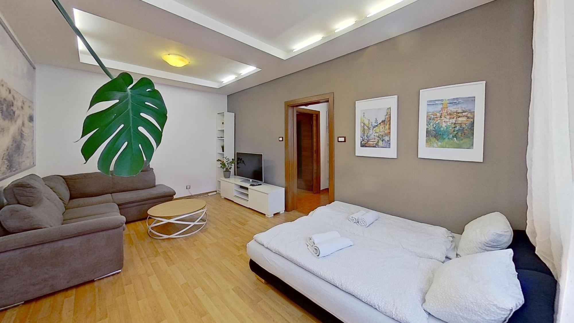 2Br Apt With Free Garage Parking, Close To The Historic Centre Μπρατισλάβα Εξωτερικό φωτογραφία