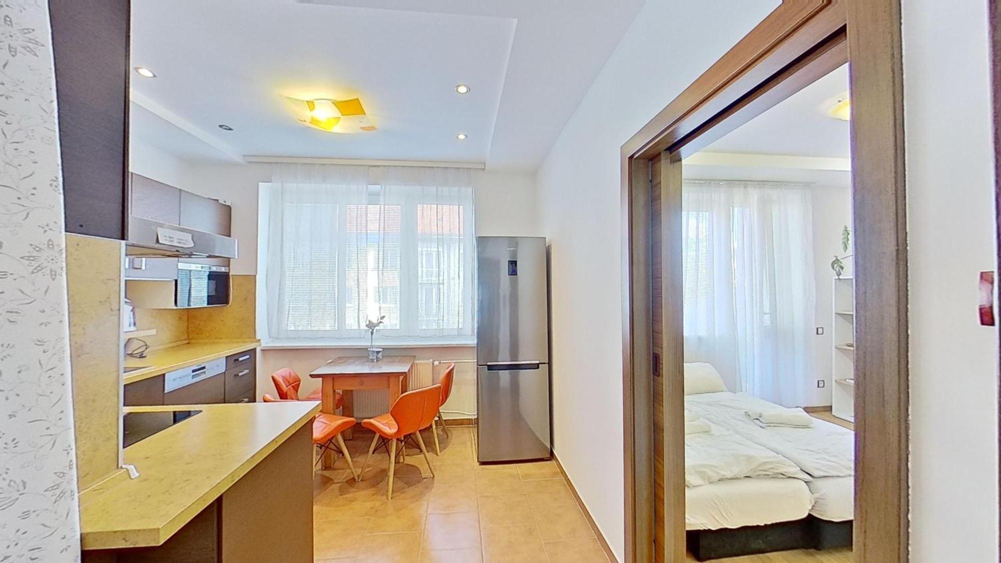2Br Apt With Free Garage Parking, Close To The Historic Centre Μπρατισλάβα Εξωτερικό φωτογραφία